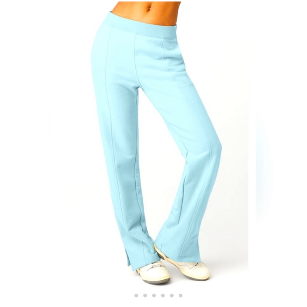Alo sweats size medium